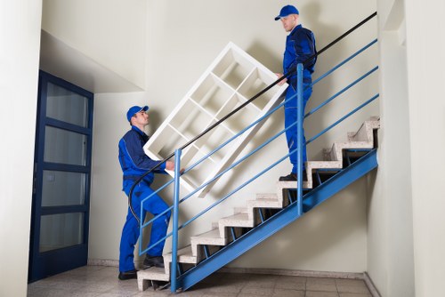 Storage unit collection service for Canonbury residents